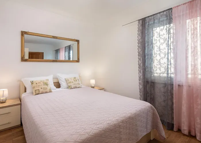 Jasmir - Free Parking Near The Appartement