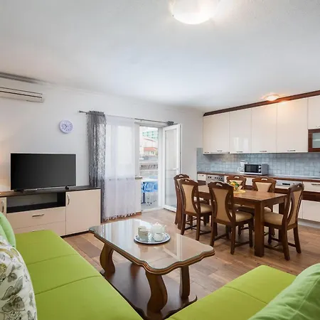 Jasmir - Free Parking Near The * Makarska
