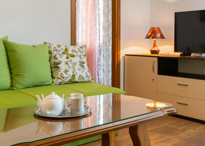 Jasmir - Free Parking Near The * Makarska